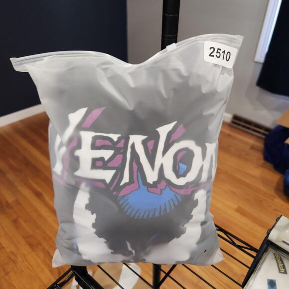 Marvel X Bait Venom Hoodie Mens 2XL Black Spider Pullover Sweatshirt Comic Book - Picture 14 of 14